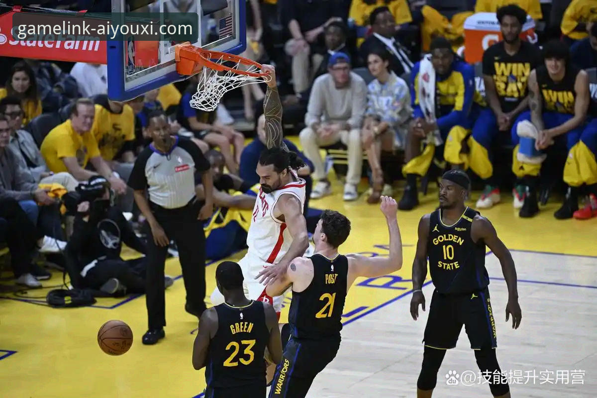 爱游戏iOS版最新版 一场酣畅淋漓的进攻盛宴:湖人vs步行者焦点战深度评测